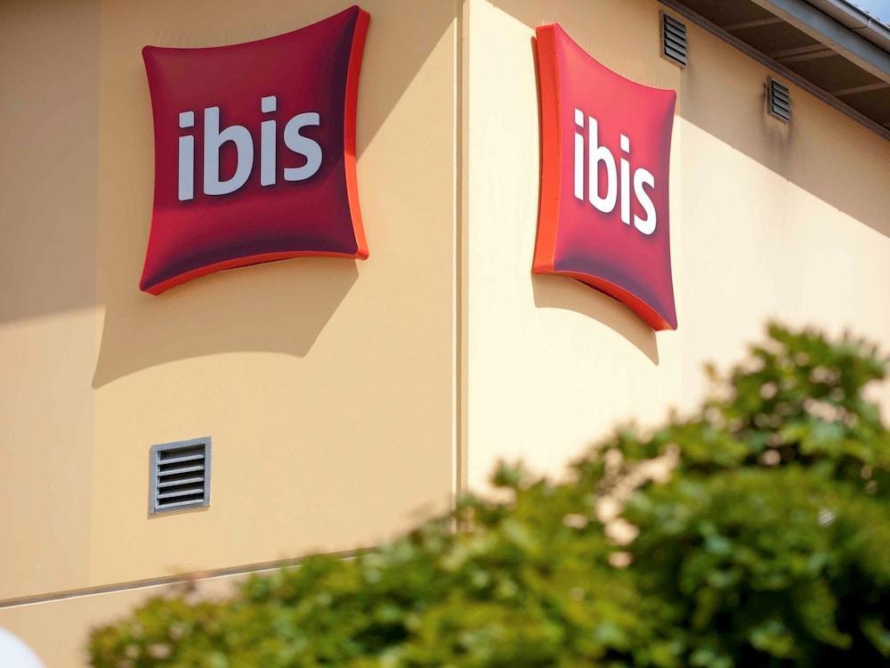 Hotel Ibis Koeln Frechen Esterno foto